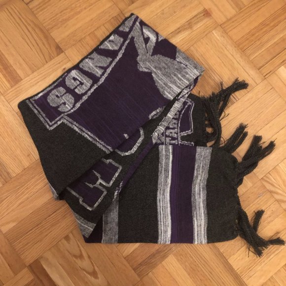 Western Universirt Grey and Purple Scarf - Picture 3 of 3